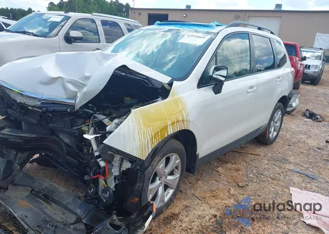 2015 Subaru Forester 2.5I Premium из США, поврежденный, VIN JF2SJADC9FH444229